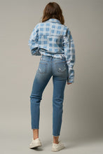 Load image into Gallery viewer, Blue Stretch Denim Trim Raw Hem Girlfriend Jeans
