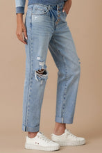 Load image into Gallery viewer, Vintage Style Blue Denim Rolled Up Boyfriend Jeans-Plus Size Dream Girl
