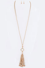 Load image into Gallery viewer, Clover &amp; Bead Natural Pink Tassel Necklace Set-Plus Size Dream Girl
