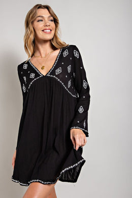 Black Bohemian Long Sleeve Embroidery Dress-Plus Size Dream Girl
